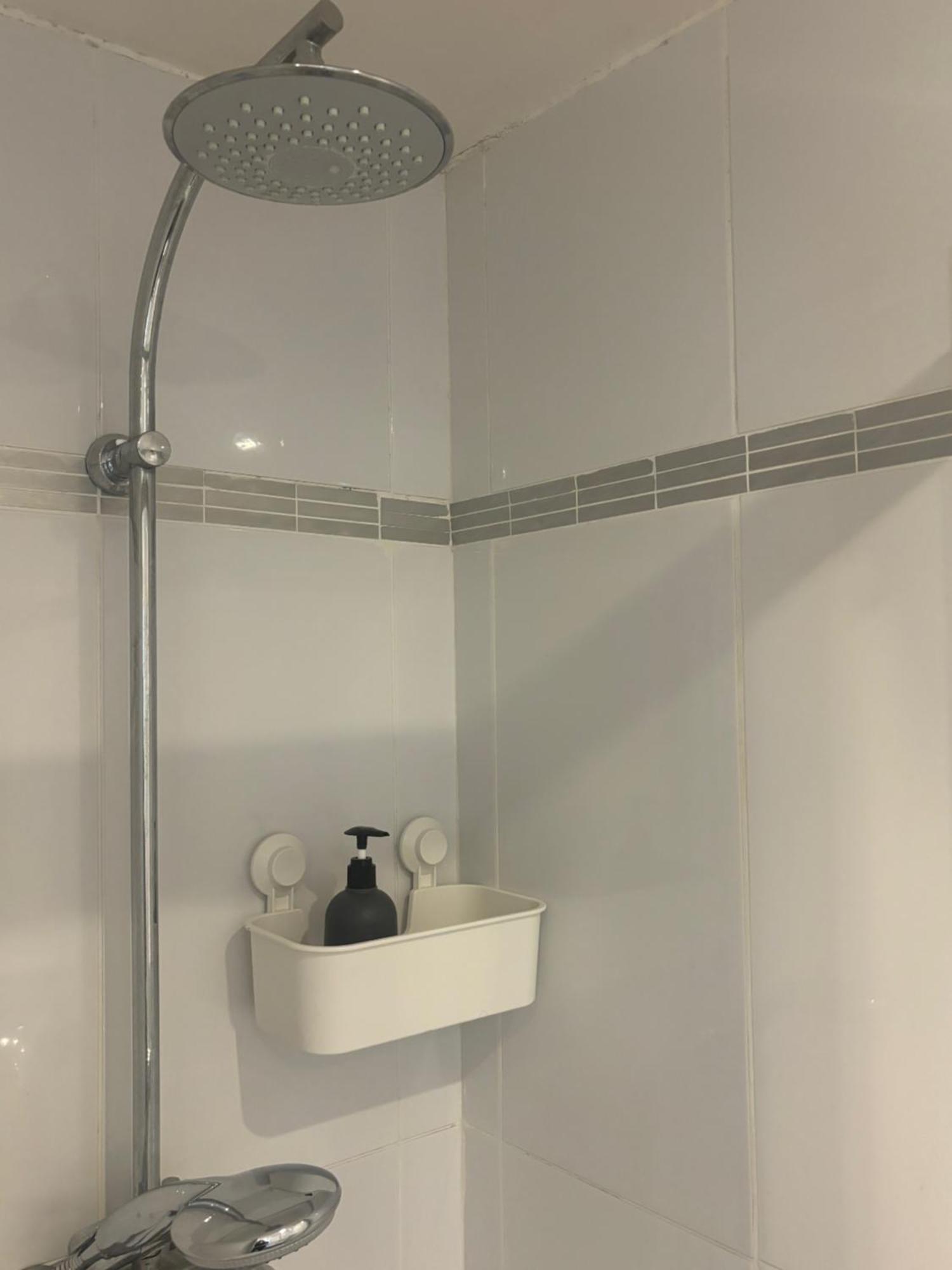 Appartement Studio Au Calme à Montreuil  Extérieur photo